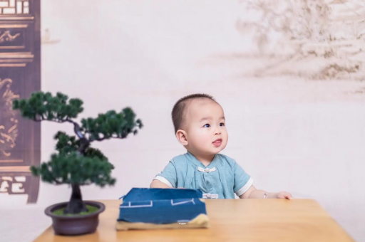 赣州宝宝6个月可以坐吗 赣州宝宝6个月可以坐吗